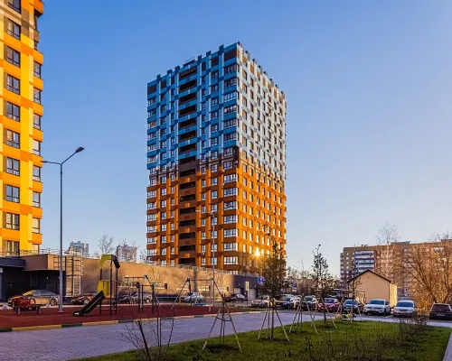 Полусухая стяжка пола в жилом доме в ЖК Маяковский Парк