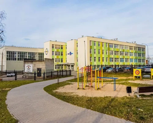 Полусухая стяжка пола в школе № 34 в Нижнем Новгороде