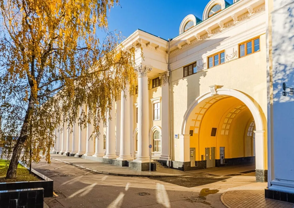 Полусухая стяжка пола в Доме правительства Нижегородской области