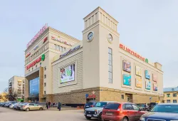 Полусухая стяжка пола в ТЦ Автозаводец