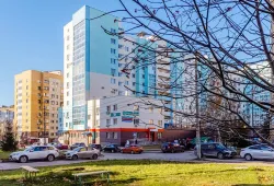 Полусухая стяжка пола в многоквартирном доме на ул. Родионова