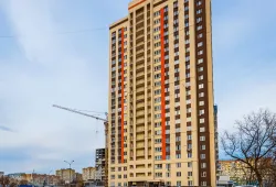 Полусухая стяжка пола в многоквартирном доме в ЖК Огни Автозавода