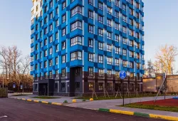 Полусухая стяжка пола в многоквартирном доме в ЖК Маяковский Парк