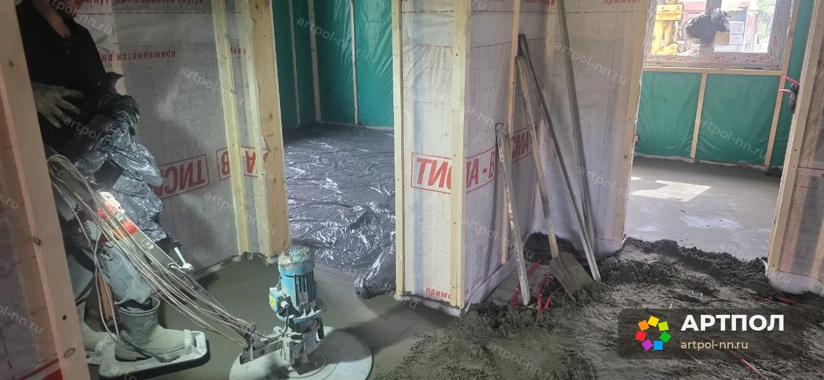 Полусухая стяжка пола 69 мм, 90 м² — с. Спирино, Богородский р-н: ход работ